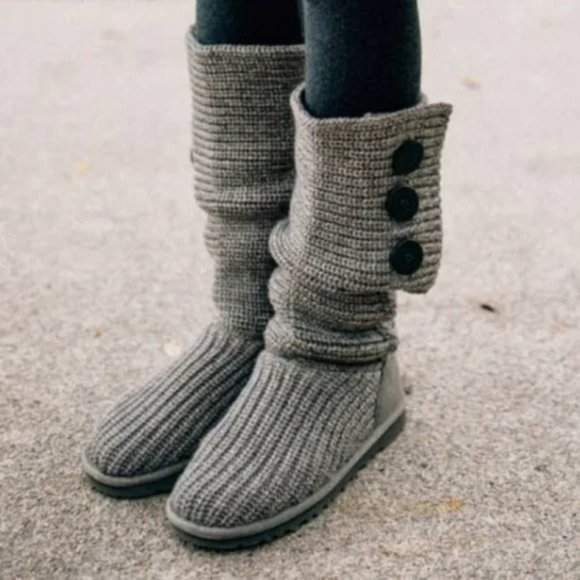 New UGG Classic Cardy Tall Gray Knit Boots - Picture 1 of 9